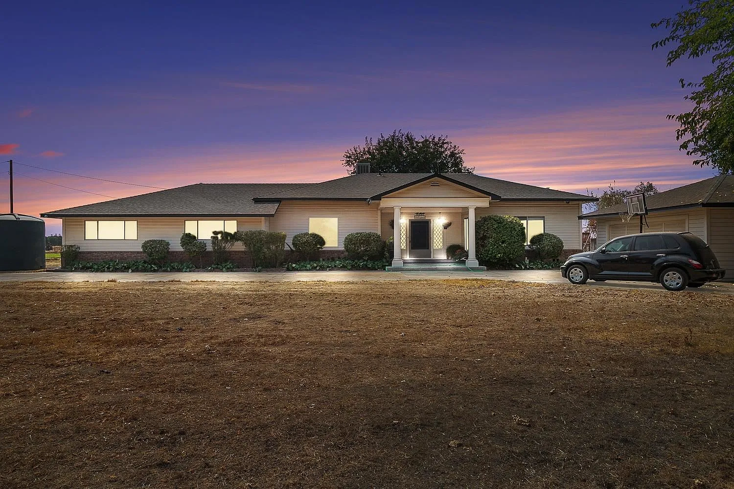 35540 Avenue 14 photo 1