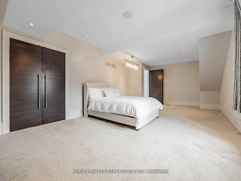 80 Hazelton Ave — Photo 34