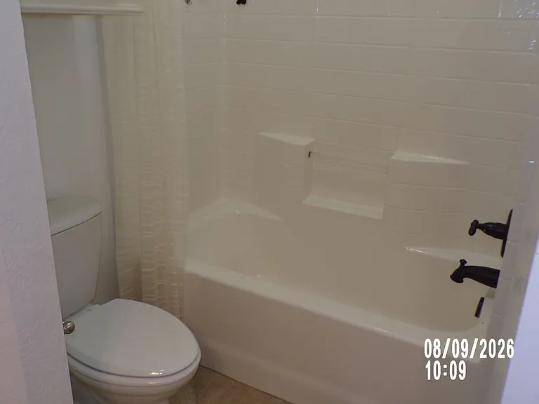 114 NW Sandy Trail Cir — Photo 10