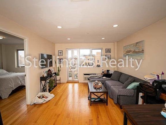 4th image of 2315 Astoria Blvd APT 5C