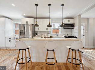 8412 Ridge Ave, Philadelphia, PA 19128