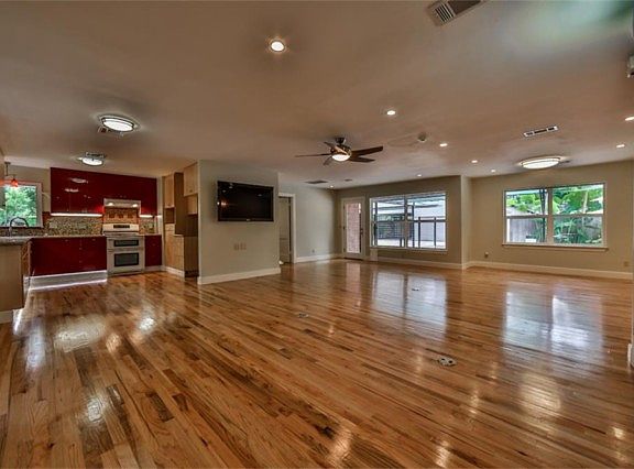 5th image of 4001 Brookwoods Dr