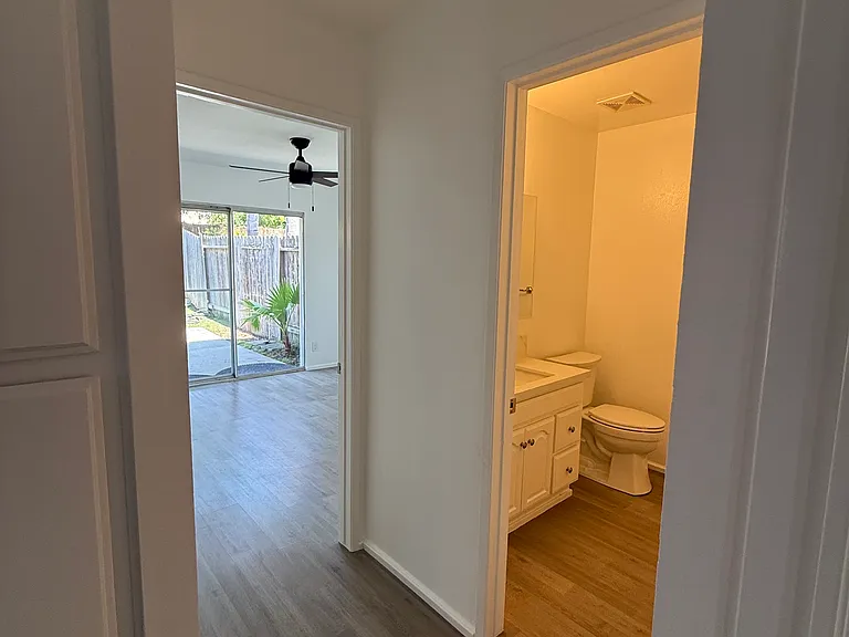 27011 Avenida Las Palmas #B — Photo 4