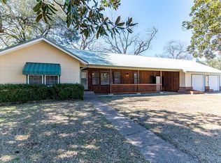 400 N Elm St, Tomball, TX 77375