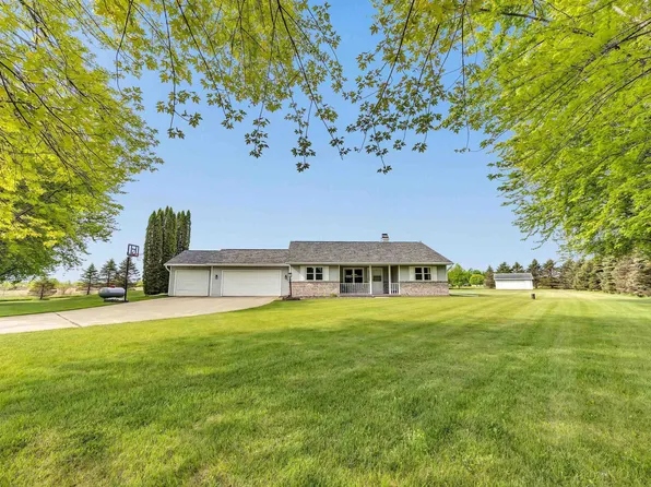 3687 Foxwoods Ln, Abrams, WI 54101
