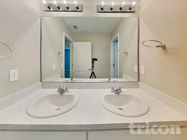 2096 James Wilson Way — Photo 13