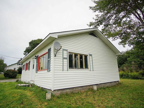 3rd image of 11 Goodick Rd
