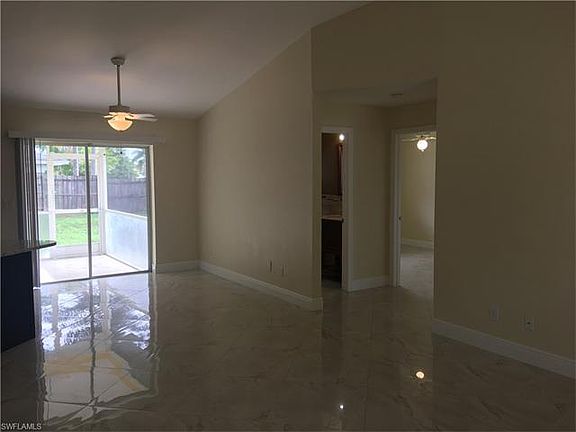 3rd image of 133 SE 10th Ter