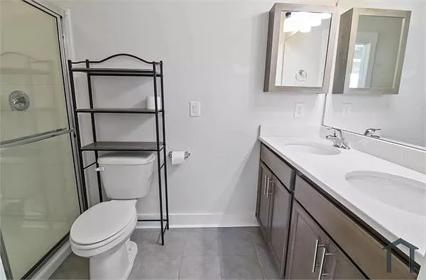 7772 Park Gate Dr — Photo 2