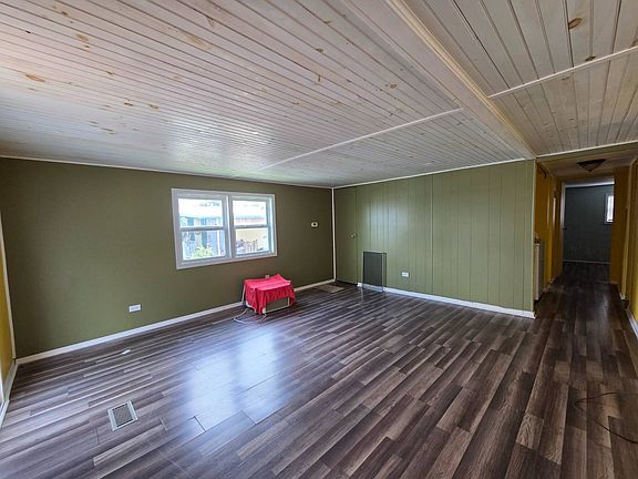 5th image of 105 Bonny Shores Dr