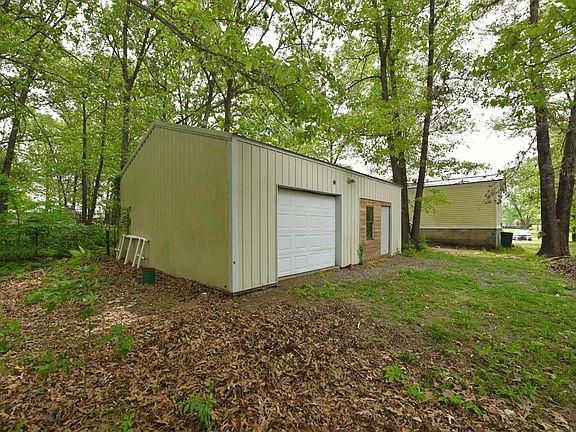 4th image of 155 Breeder Rd