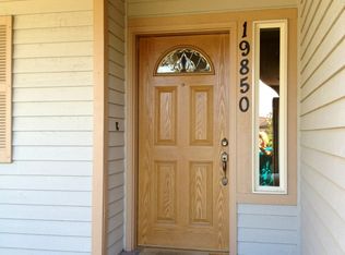 19850 Mosjon Cir NE, Poulsbo, WA 98370