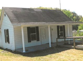 101 Cumberland St, Oliver Springs, TN 37840