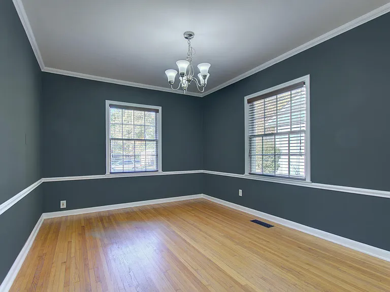2239 S Louisville Ave — Photo 9