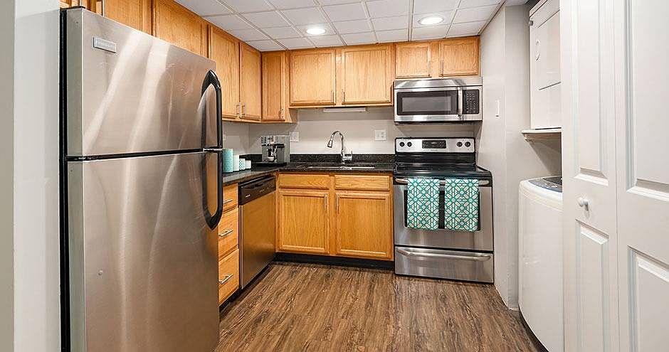 Standard 2 Bedroom Garden Insight Kitchen