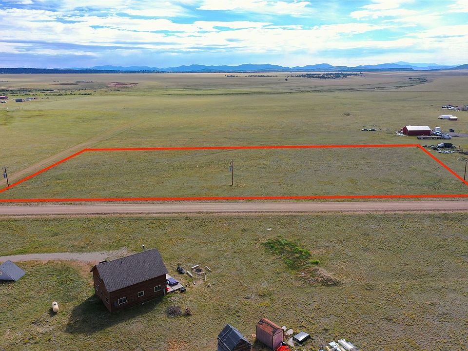 1st image of 208 Royal Coachman Lane