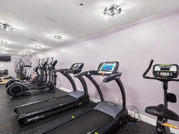 2727 Henry Hudson Parkway West image 16 of 30