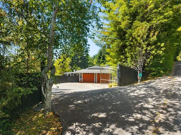 150 Ocean Heights Way, Smith River, CA 95567