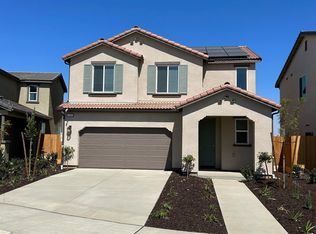 1191 Blue Oak Ln W, Madera, CA 93636