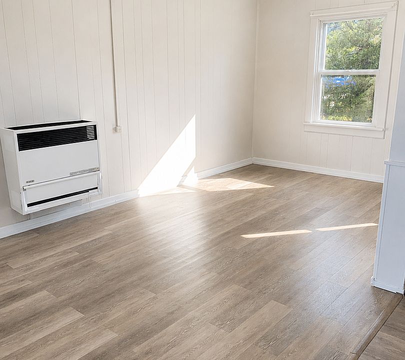 2nd image of 1403 E Main St #112