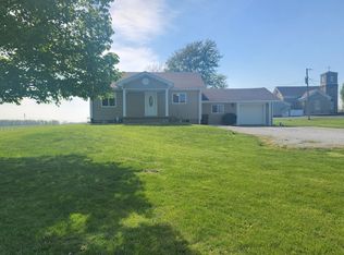7041 S State Road 3, Westport, IN 47240