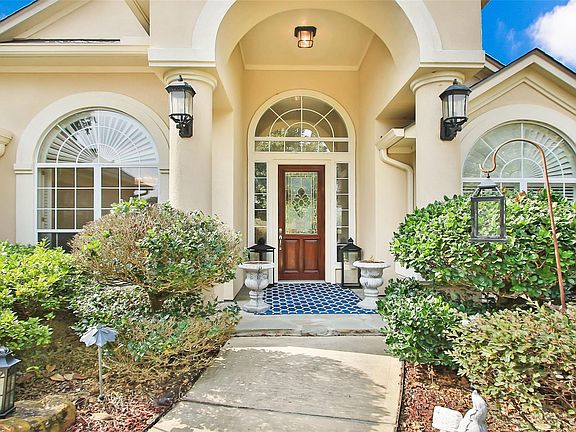 5th image of 23707 Indian Hills Cir