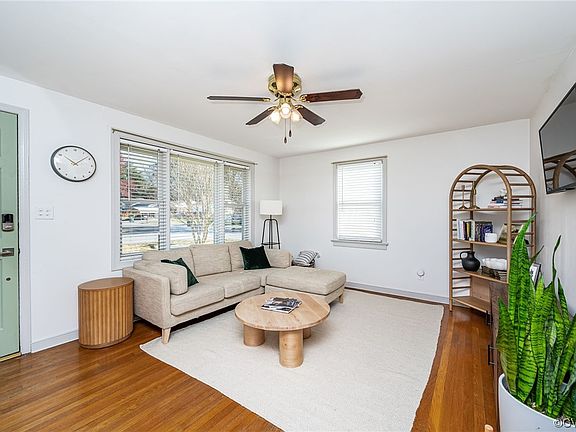 5th image of 4801 Belle Glade Dr