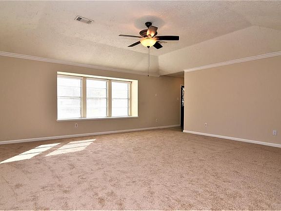 3rd image of 7007 Tara Dr