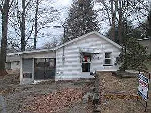 32217 Beech St photo 1