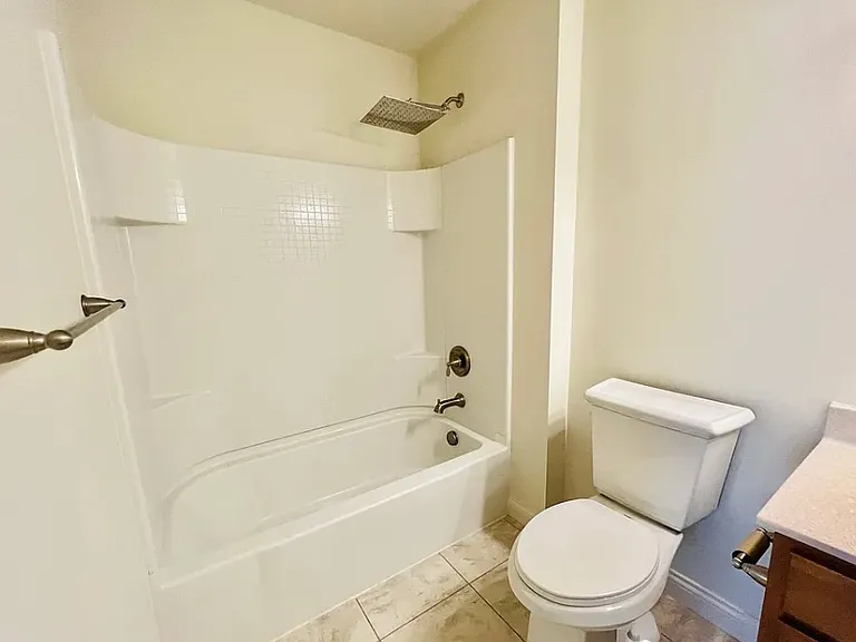 16499 Beverly Dr — Photo 29