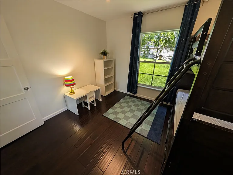 2828 Henrietta Ave — Photo 32