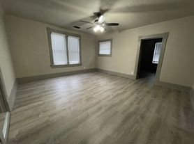 2844-A N 2nd St