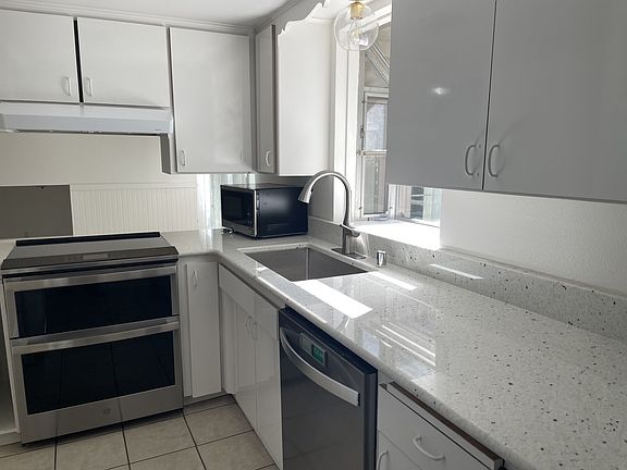 3rd image of 7402 Stanich Ave #A