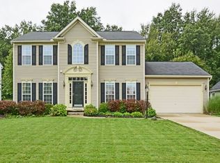 9176 Stonebriar Ln, North Ridgeville, OH 44039