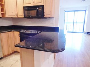 90 Quincy Shore Dr APT 721A, Quincy, MA 02171