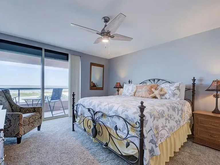 1310 Gulf Blvd #4B — Photo 11