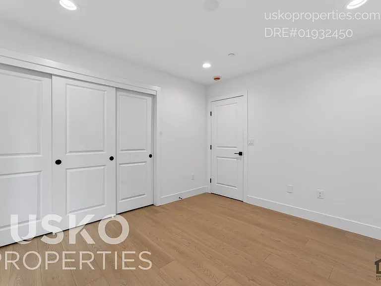 2707 Tomato Aly #B — Photo 14