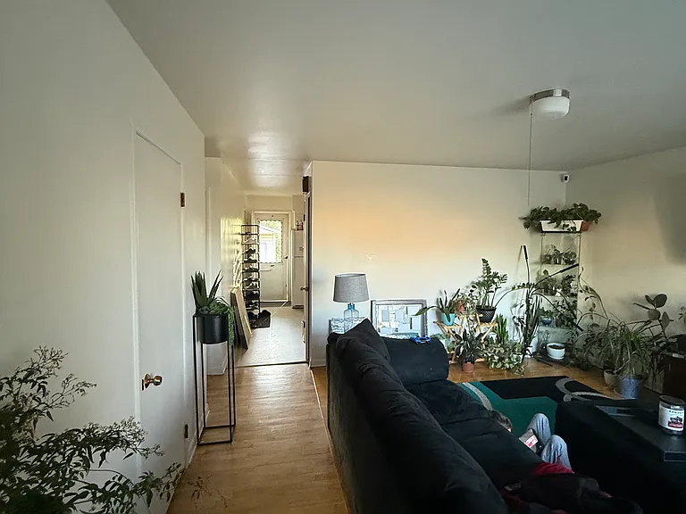 4923 Camden Rd — Photo 6