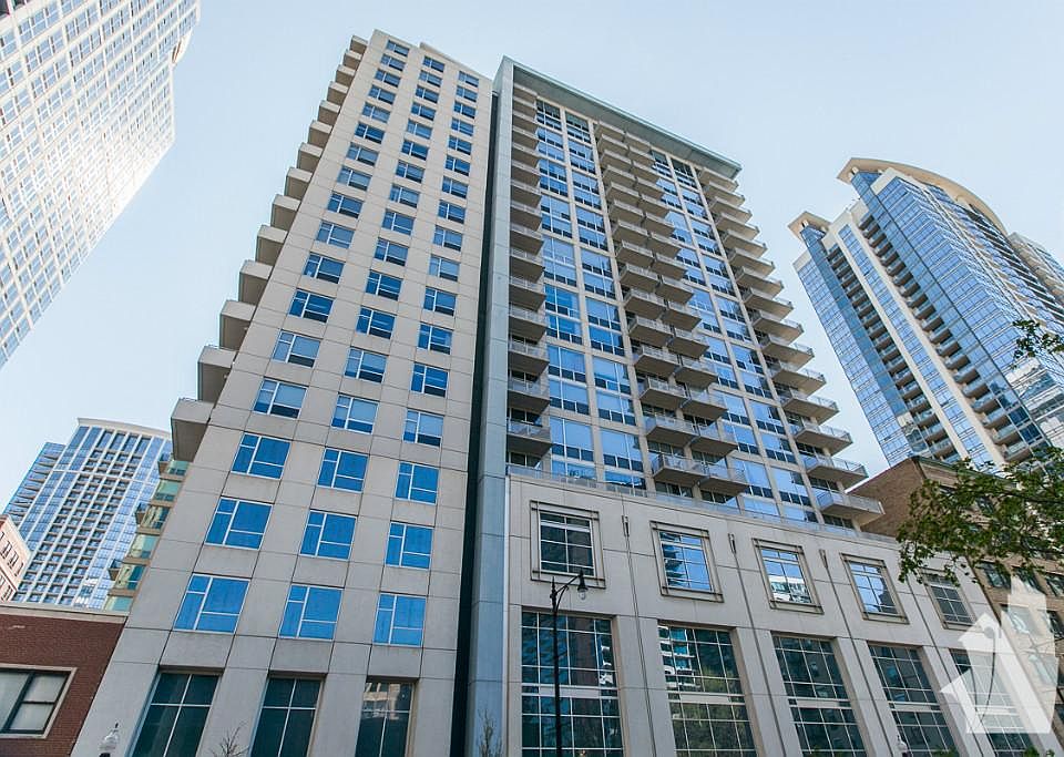1st image of 1305 S Michigan Ave APT 1612