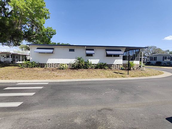 5th image of 15402 Lakeshore Villa Dr #141