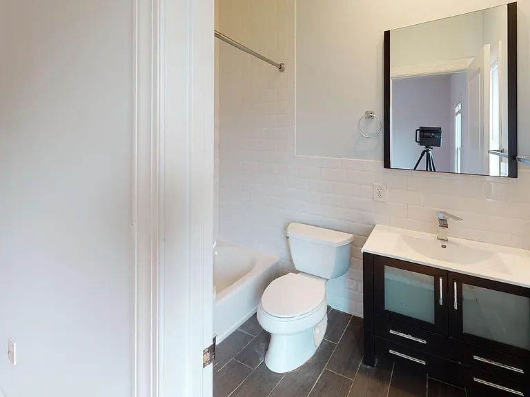 359 New York Ave #2 — Photo 15