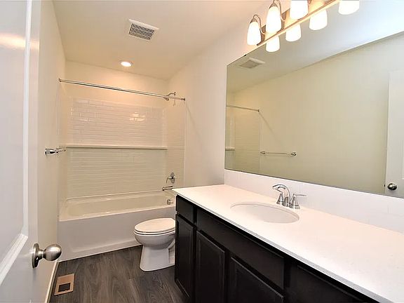3rd image of 14338 271st Cir NE
