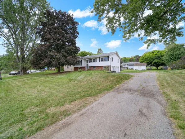 3714 Luella Ave, Jackson, MI 49201