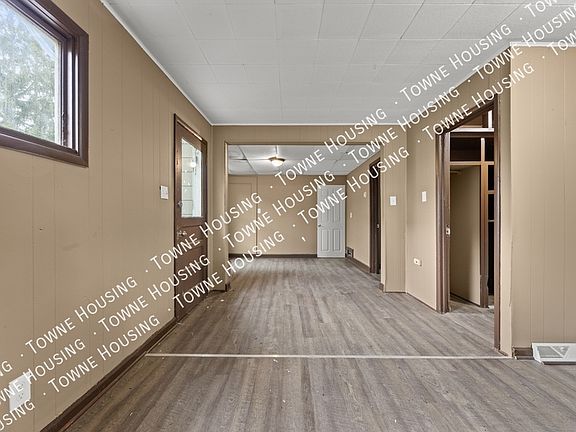 3rd image of 1361 North Ave #1