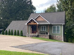 221 County Road 416, Killen, AL 35645