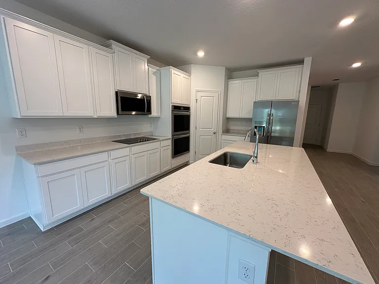4086 Haydon Burns Pl — Photo 22