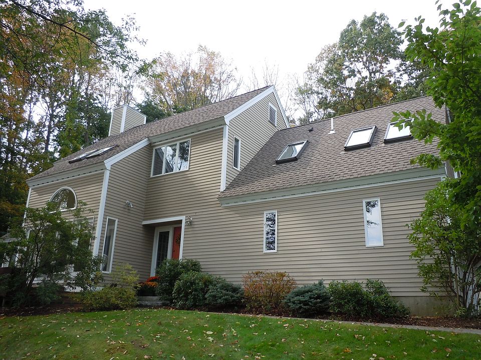 1st image of 45 Moulton St