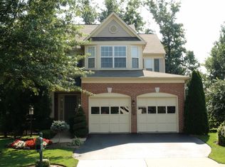 8147 Landfall Ct, Gainesville, VA 20155