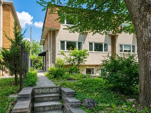 673 Morin St, Ottawa, ON K1K 3G8