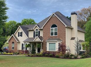 204 Calgary Dr, Peachtree City, GA 30269